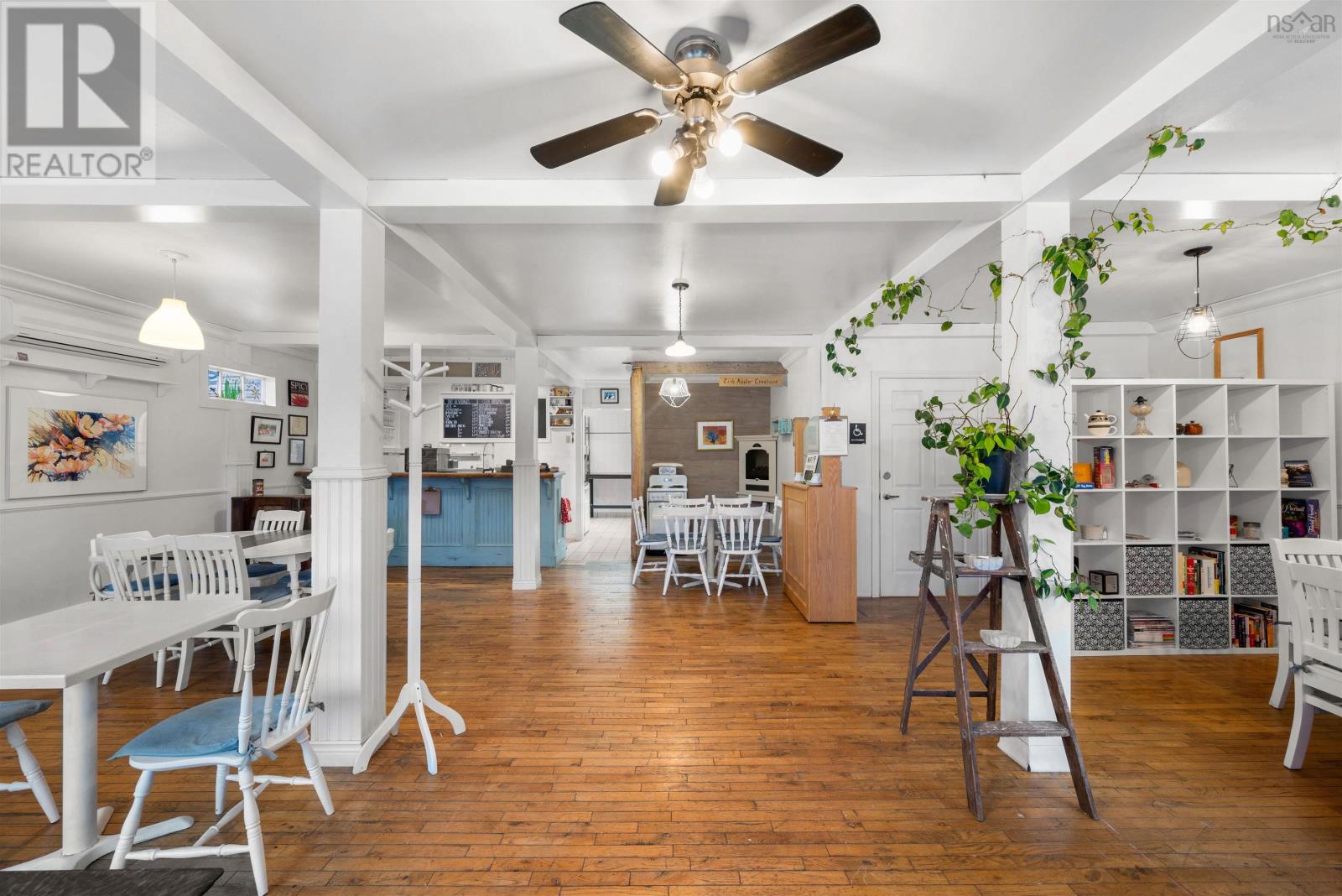 11377 Peggys Cove Rd, Seabright, NS B3Z 2Z3