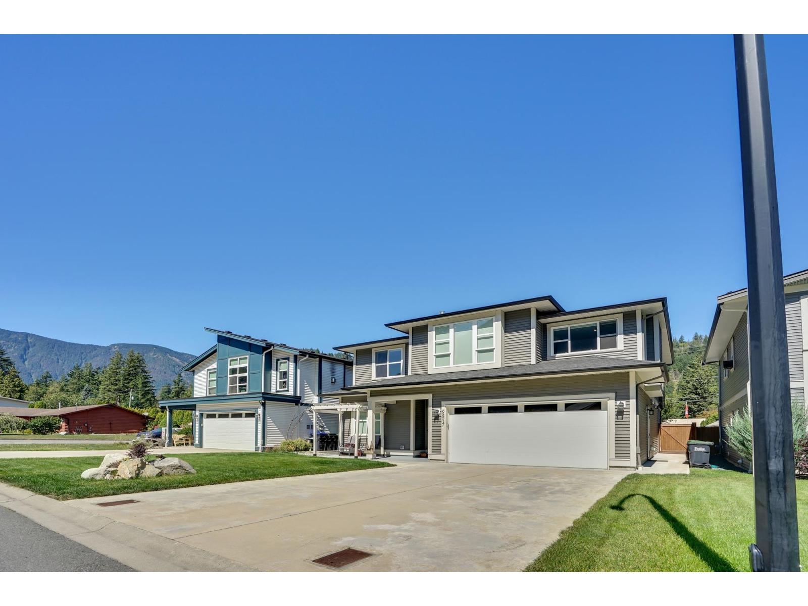 65517 Skylark Lanehope, Hope, BC V0X 1L1