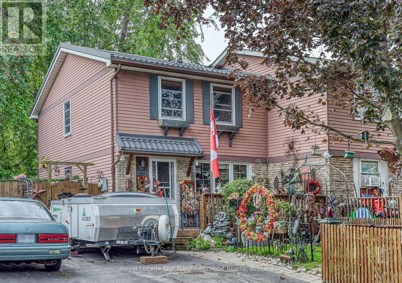1466 Wecker Dr, Oshawa, ON L1J 6N2