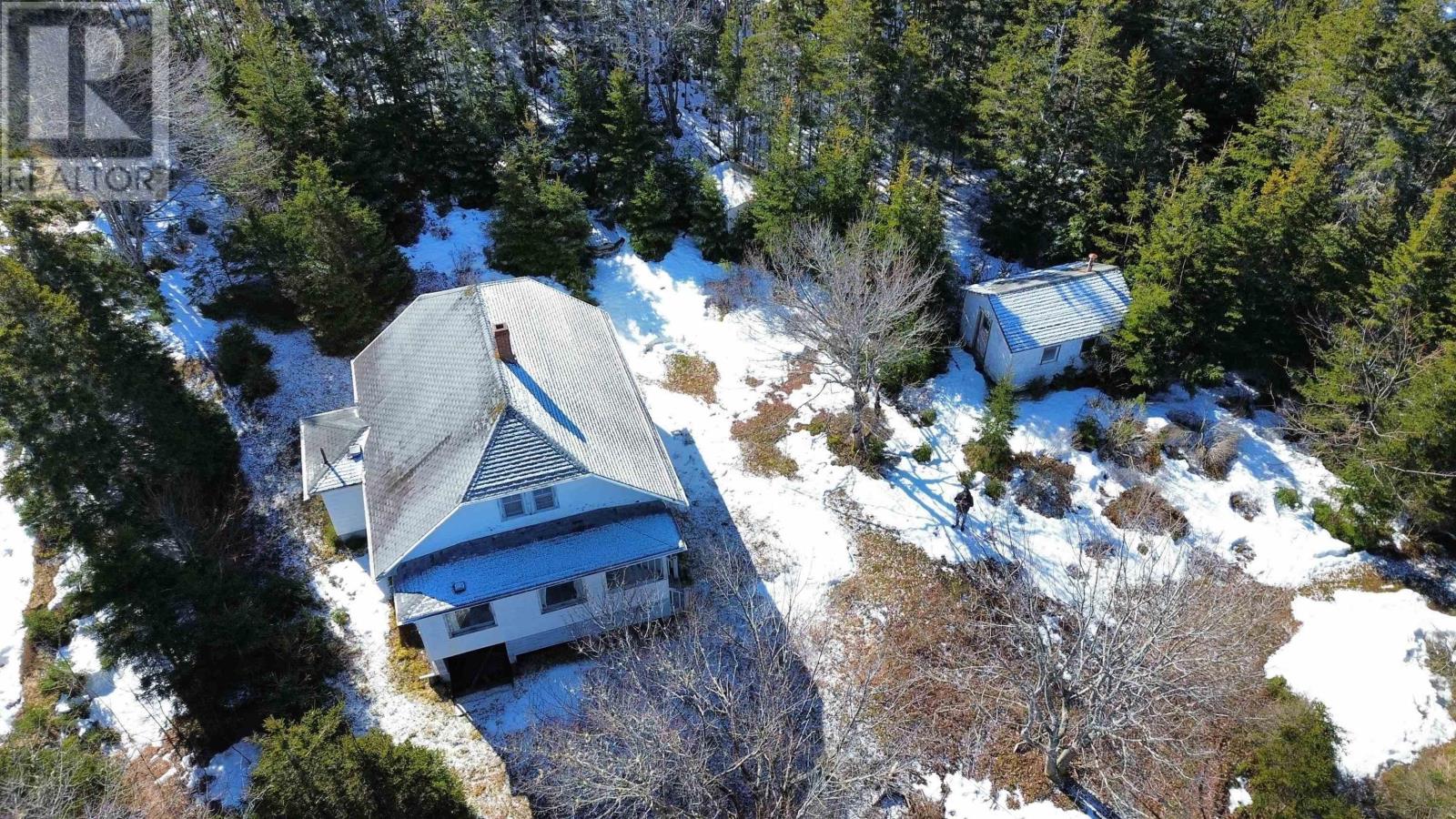 257 Cole Harbour Village Rd, Larrys River, NS B0H 1T0