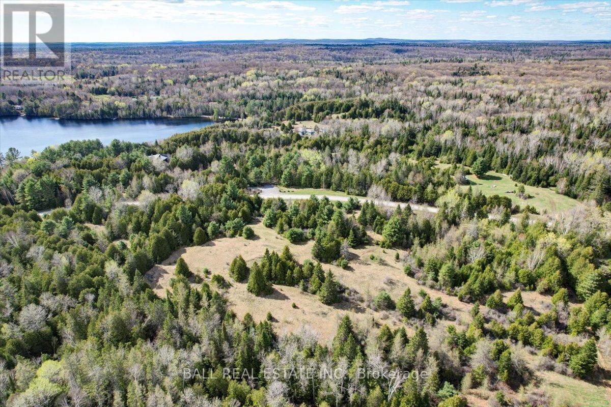 2 Clydesdale Road, North Kawartha, ON K0L 1A0