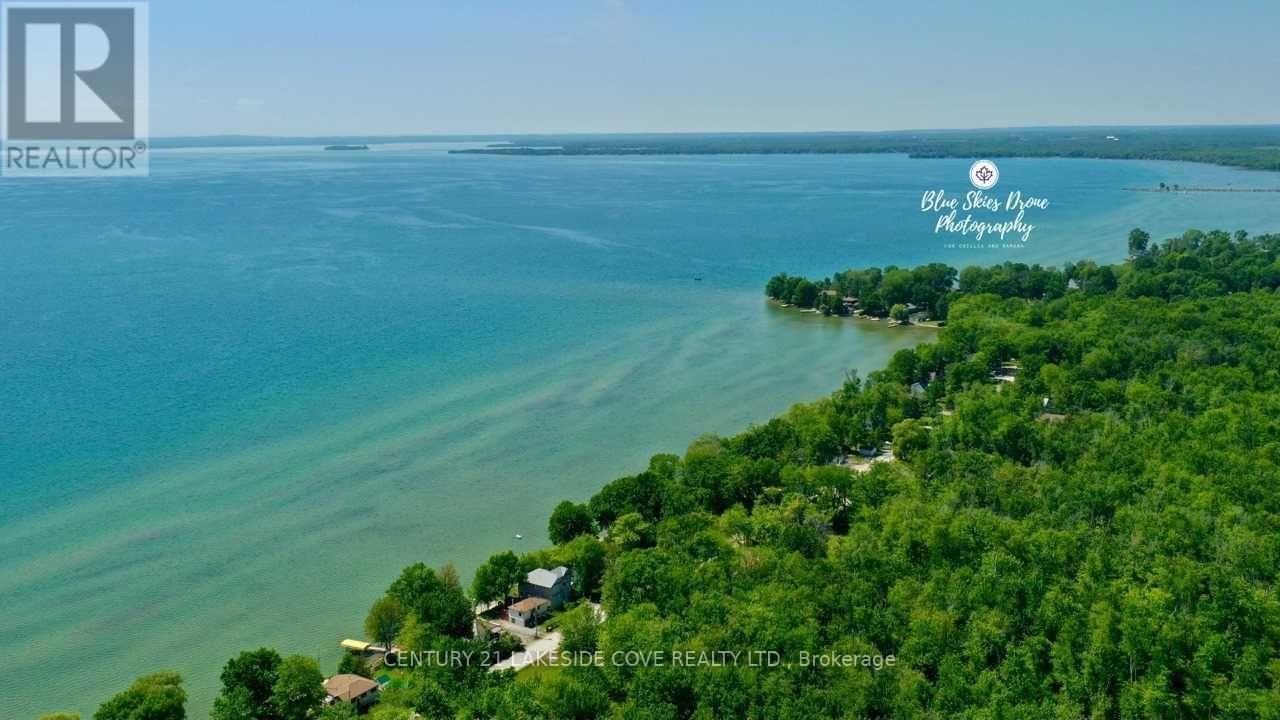 2592 Lakeshore Dr, Ramara, ON L0K 1B0