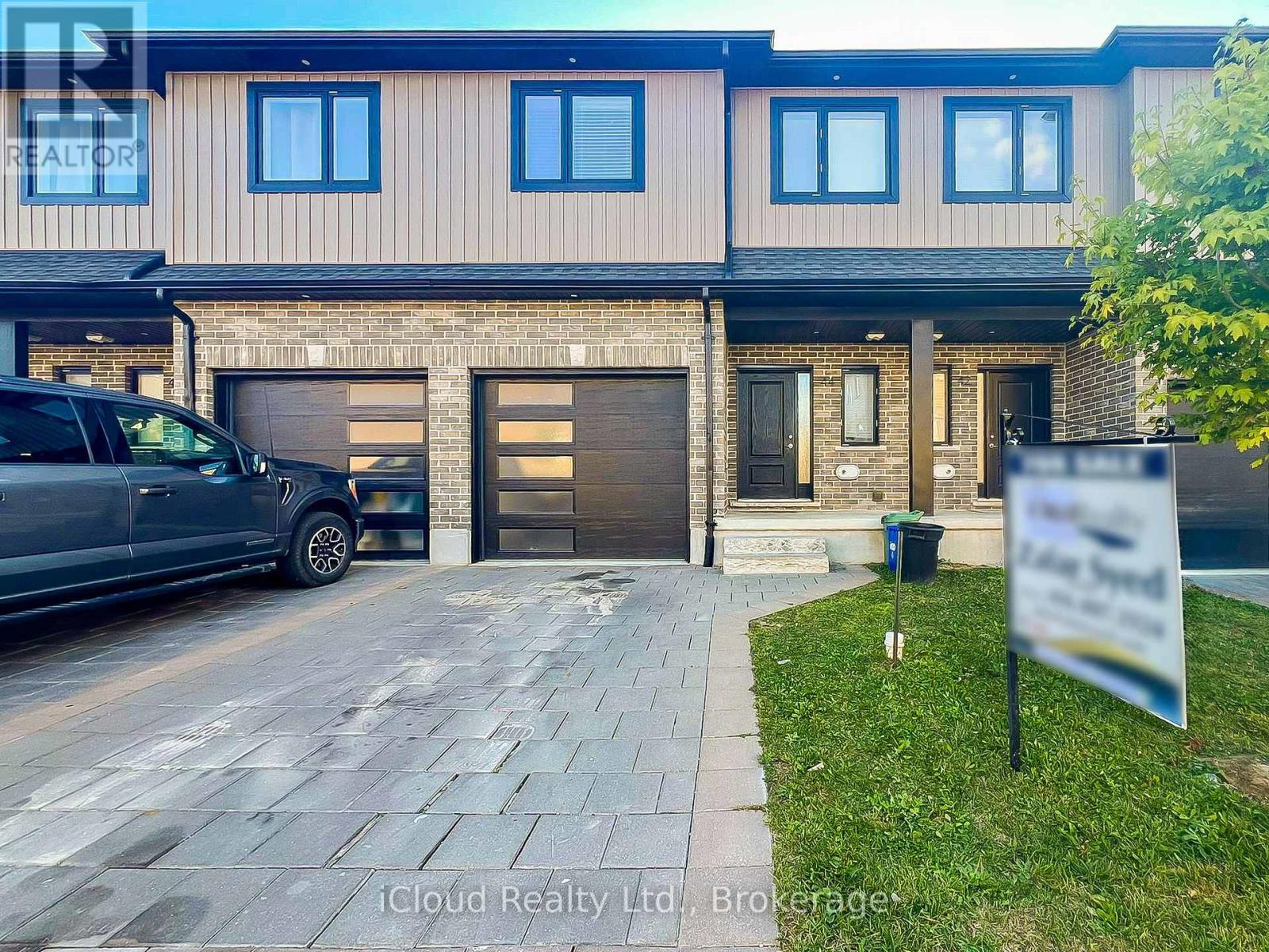 44 811 Sarnia Rd, London, ON N6H 0K3