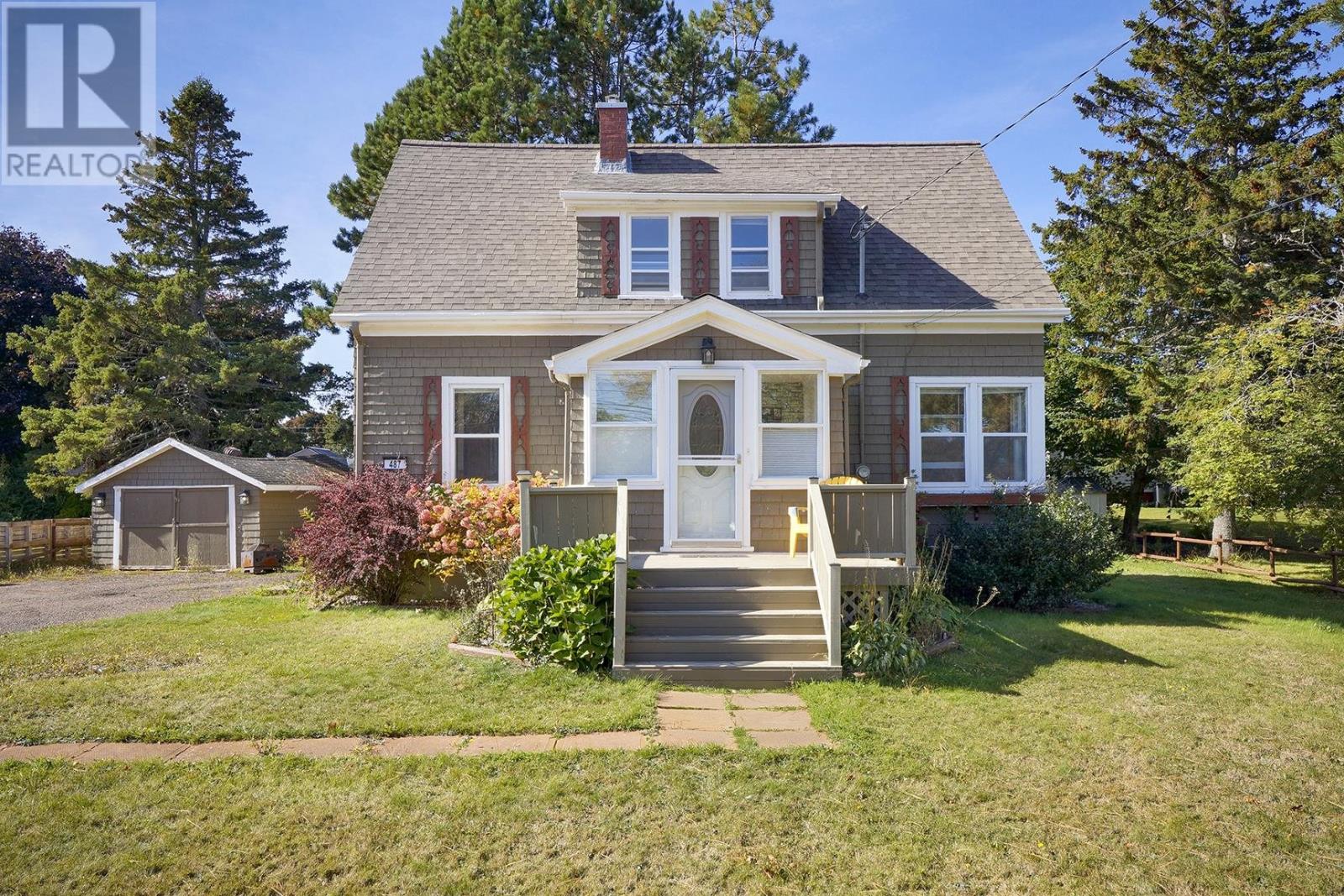 487 South Dr, Summerside, PE C1N 3Z5