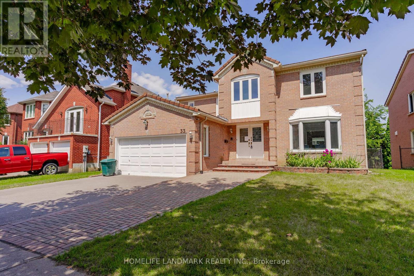 33 John Stiver Cres, Markham, ON L3R 9B1