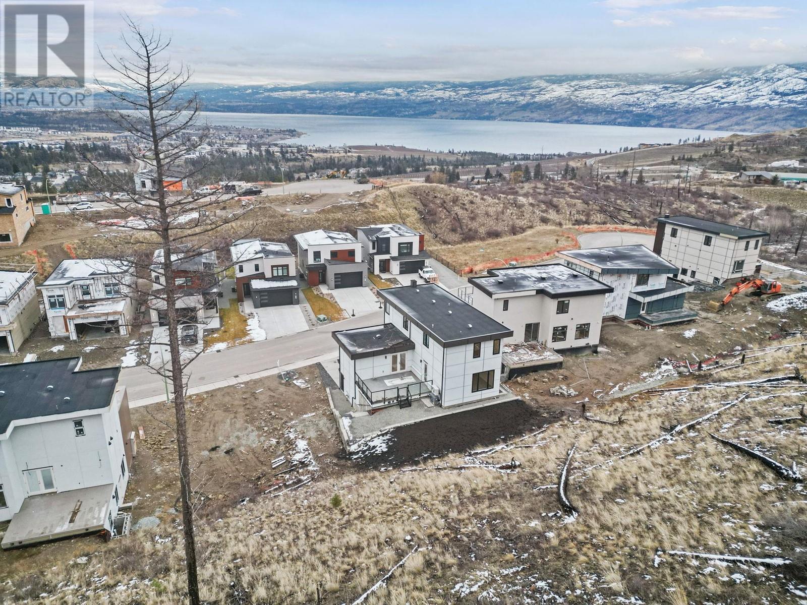 3774 Astoria Dr, West Kelowna, BC V4T 0B1