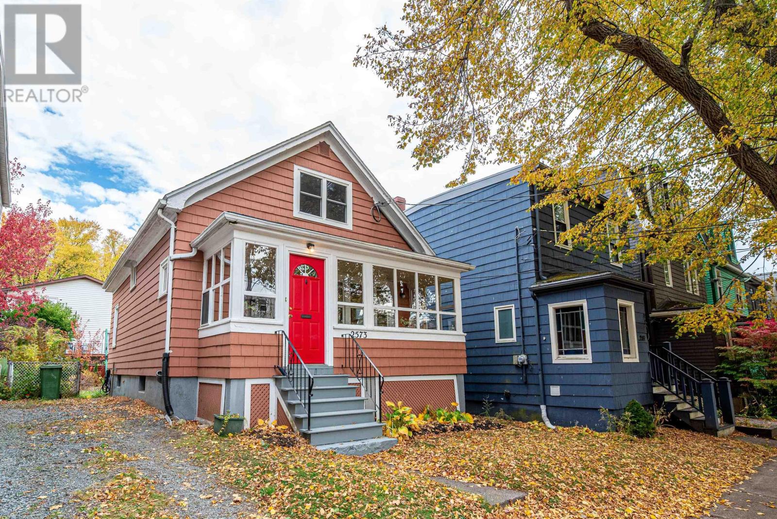 2573 Beech St, Halifax, NS B3L 2X9