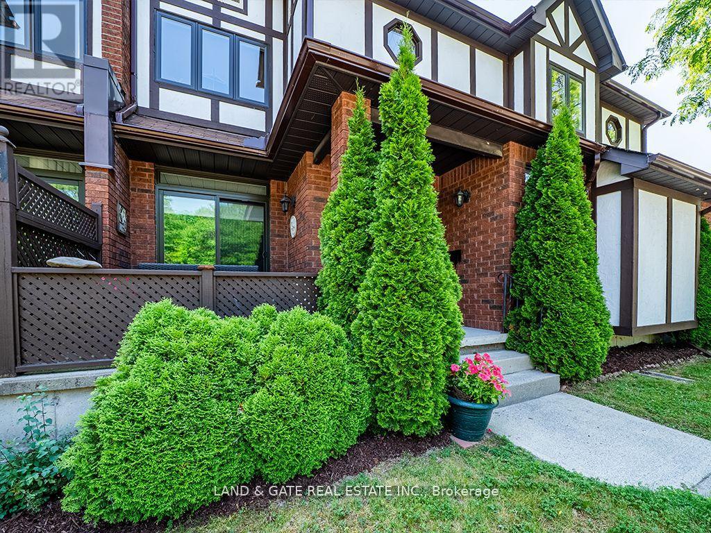 502 245 Elgin St, Cobourg, ON K9A 5M1