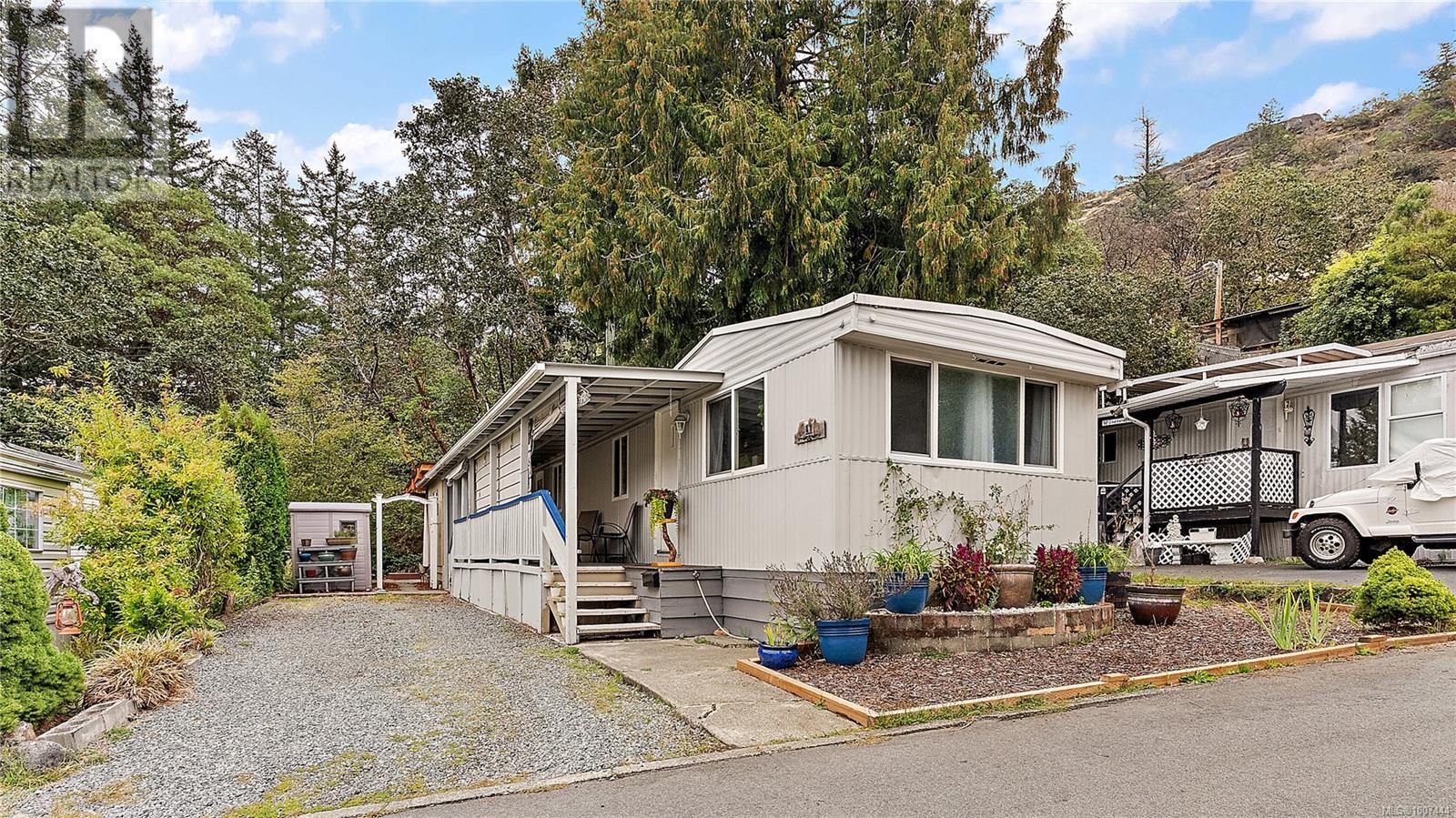 2587 Selwyn Rd Unit 11 Rd, Langford, BC V9B 4V4