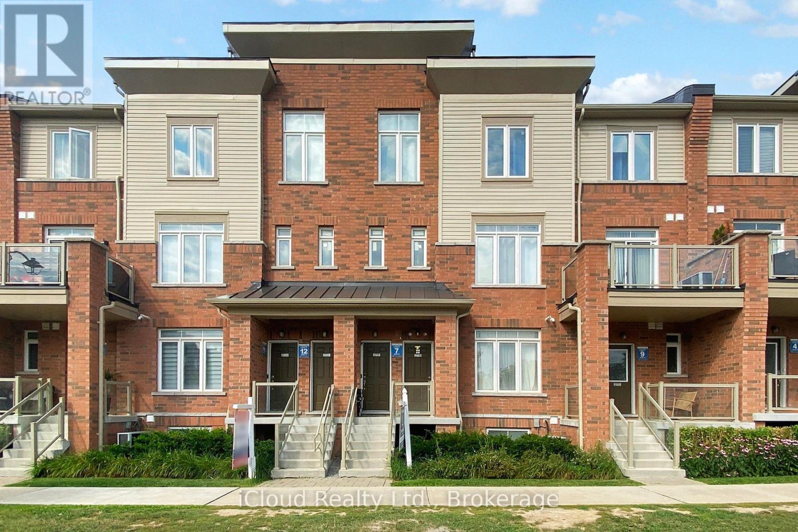 2730 William Jackson Dr, Pickering, ON L1X 0E6