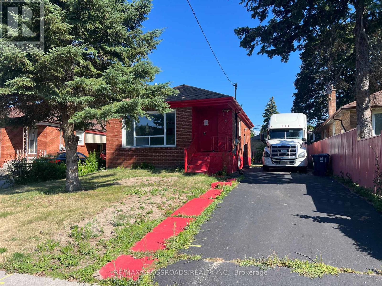 6 Seminole Ave, Toronto Bendale, ON M1J 1M9