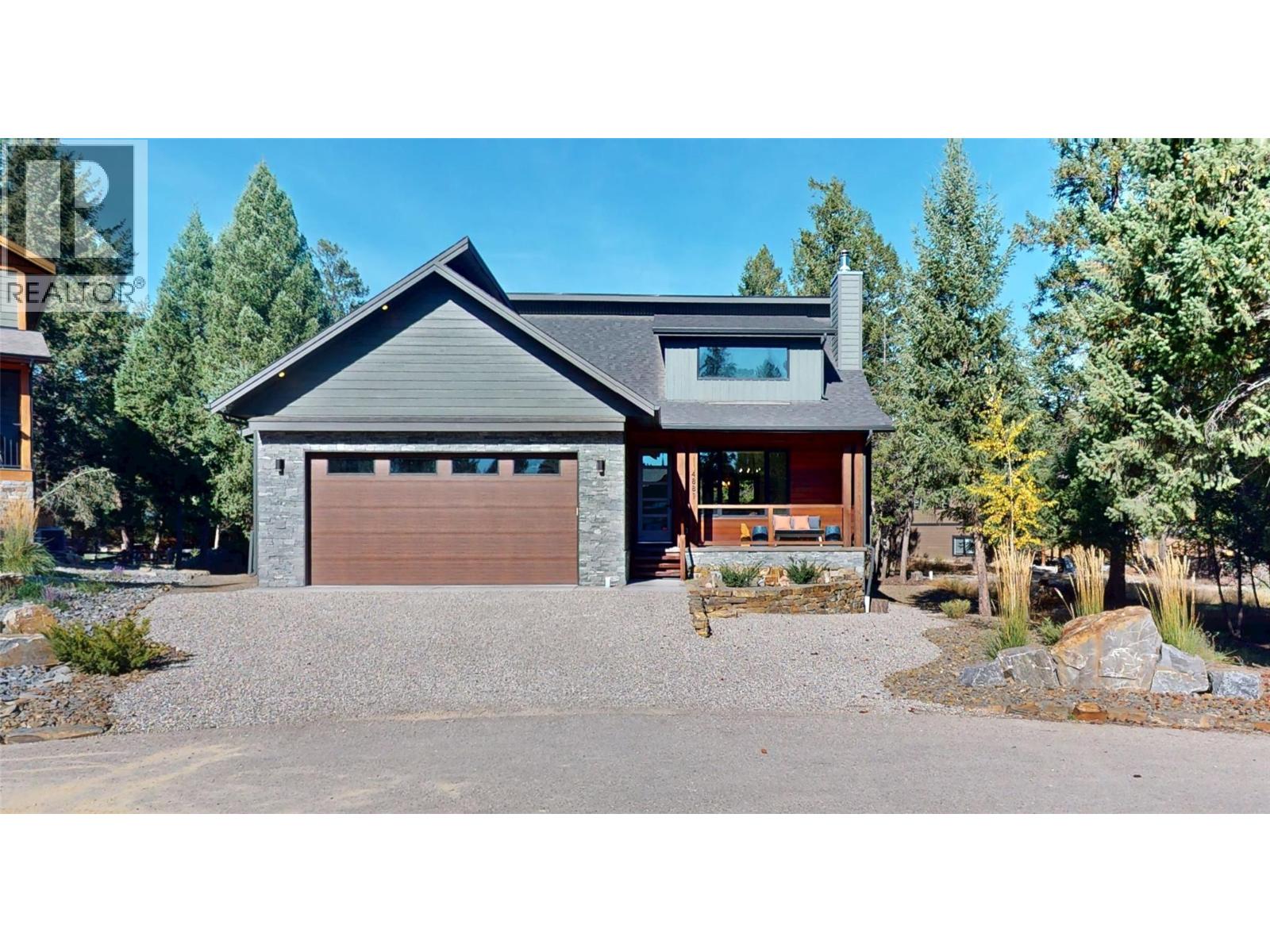 4881 Pedley Heights Ct, Windermere, BC V0B 2L1
