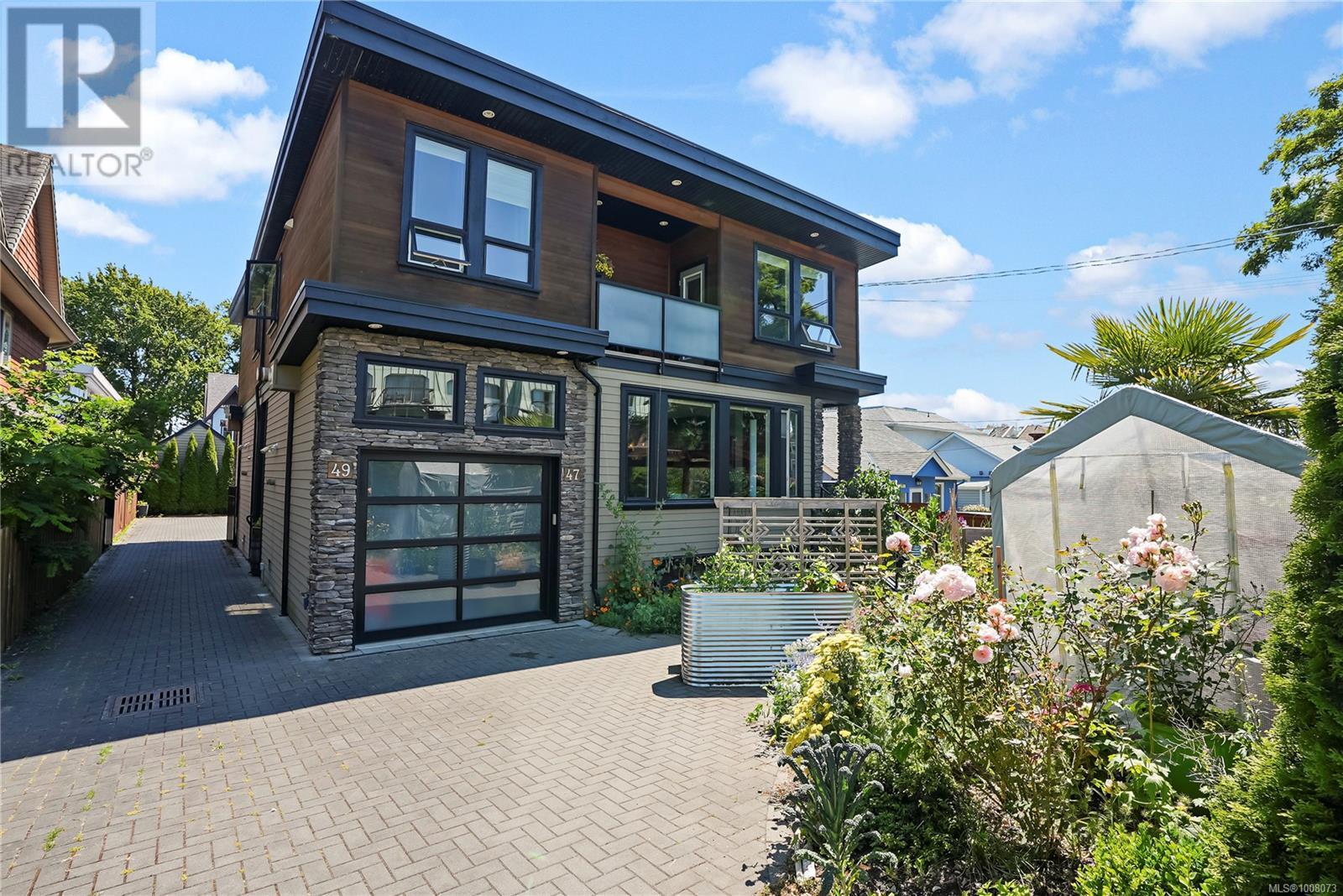 47 Dock St, Victoria, BC V8N 1Z9