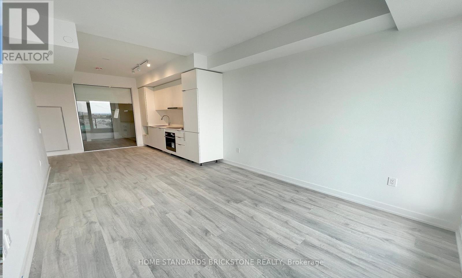 7 Golden Lion Heights N835, Toronto Newtonbrook East, ON M2M 0C1