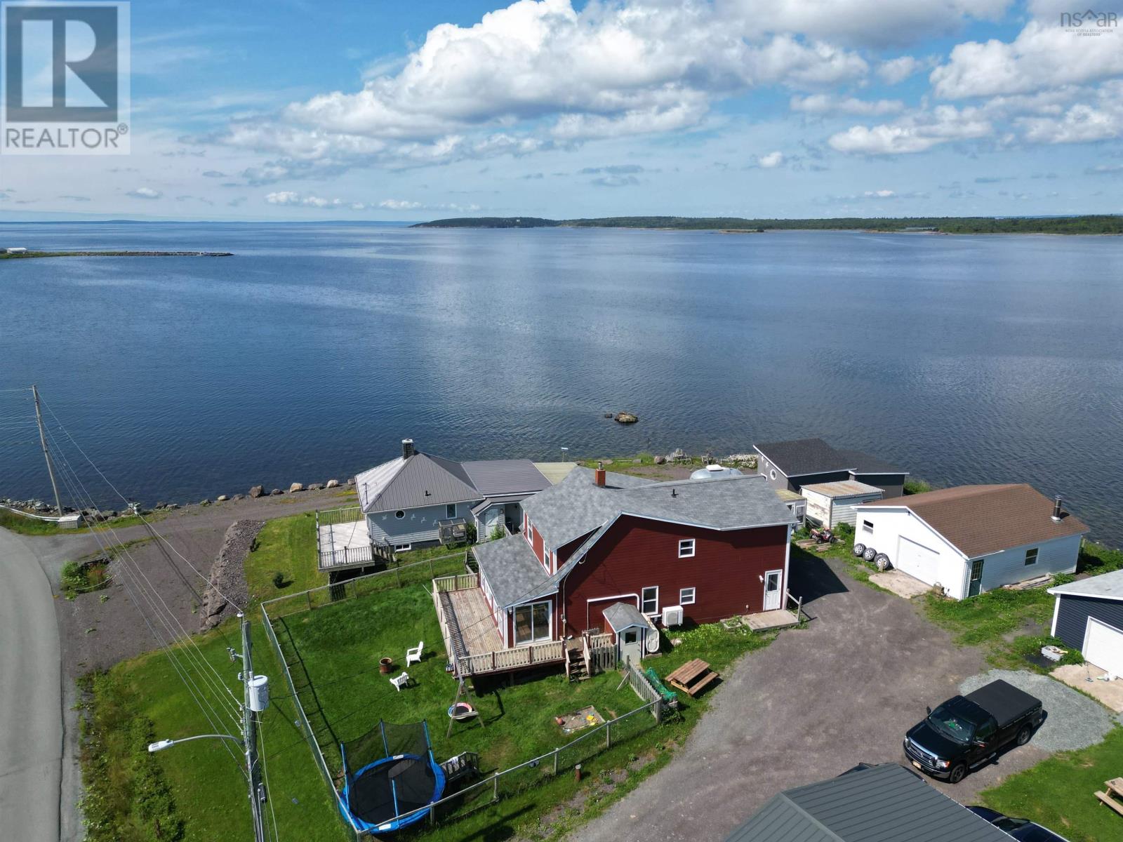 276 Southside Petit De Grat Rd, Alderney Point, NS B0E 2L0