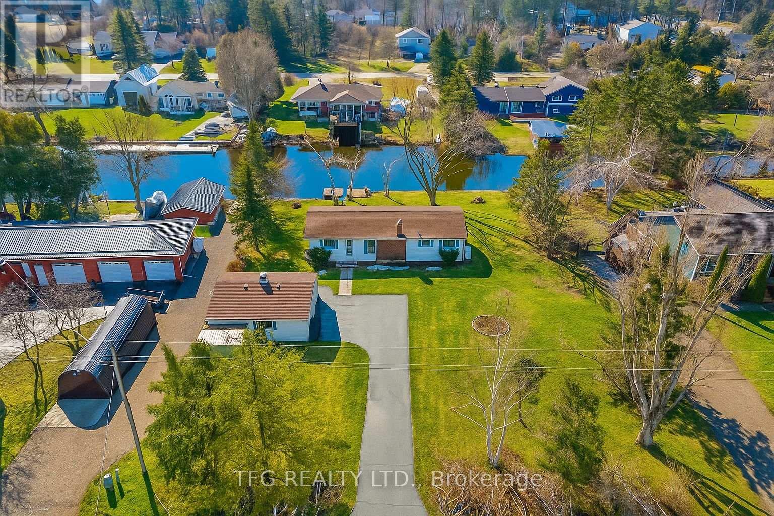 12 N Bayou Rd, Kawartha Lakes, ON K0M 1N0