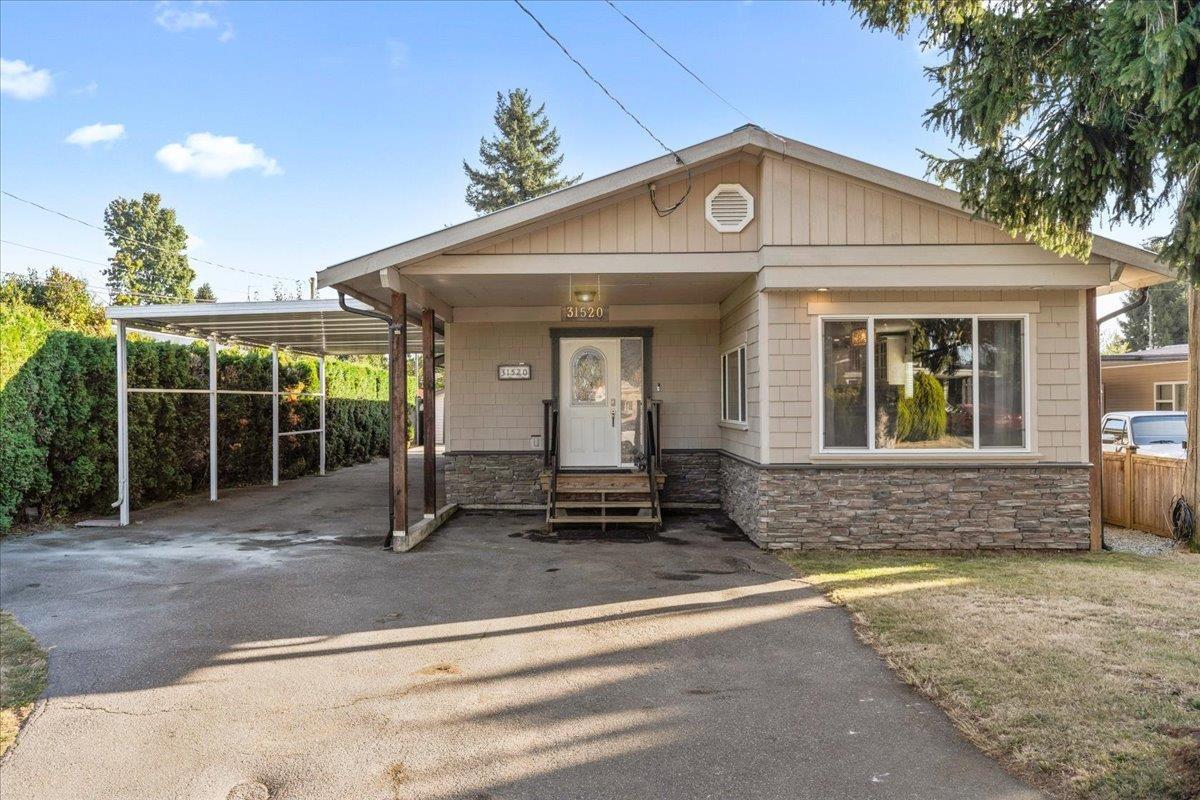 31520 Lombard Ave, Abbotsford, BC V2T 6M6