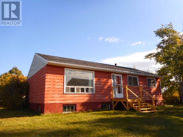 5 Brinex Ave, Springdale, NL A0J 1T0