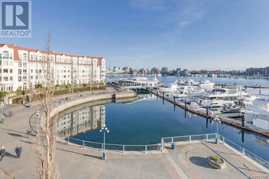 11 Cooperage Pl Unit 305 Pl, Victoria, BC V9A 7J9