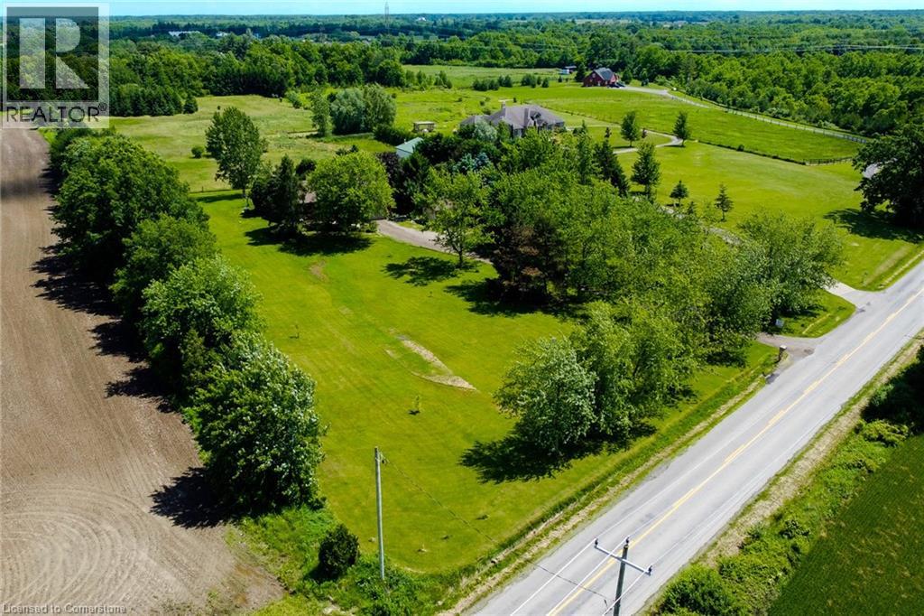 120 Pauline Johnson Rd, Brant, ON N3W 2G9