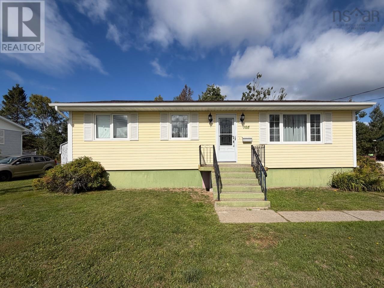 105 Duffell Dr, Mira Road, NS B1P 3G7