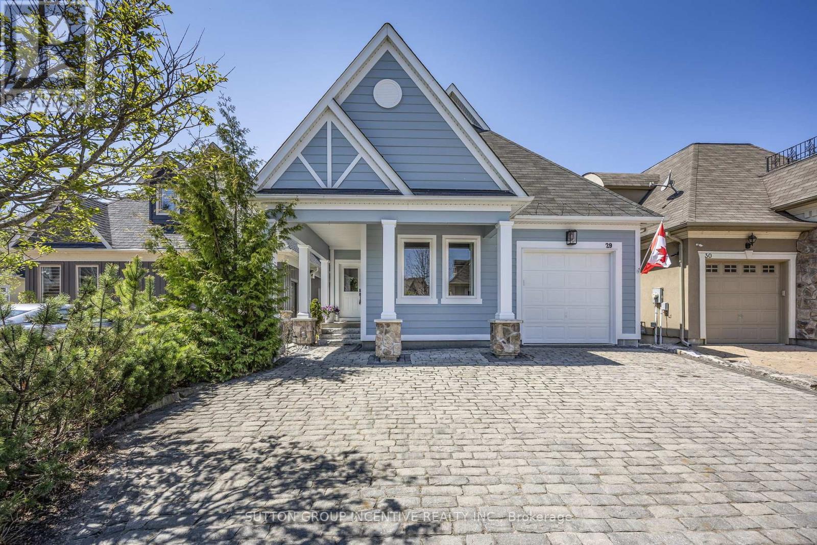 29 5 Invermara Ct, Orillia, ON L3V 8B4