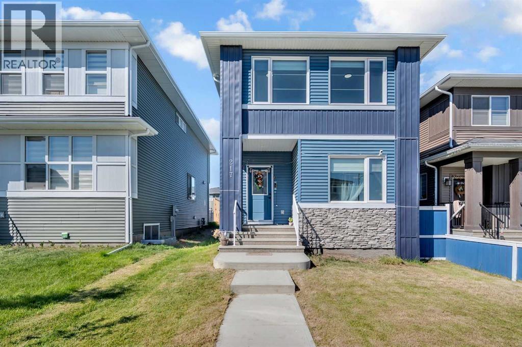217 Chelsea Pl, Chestermere, AB T1X 2T1