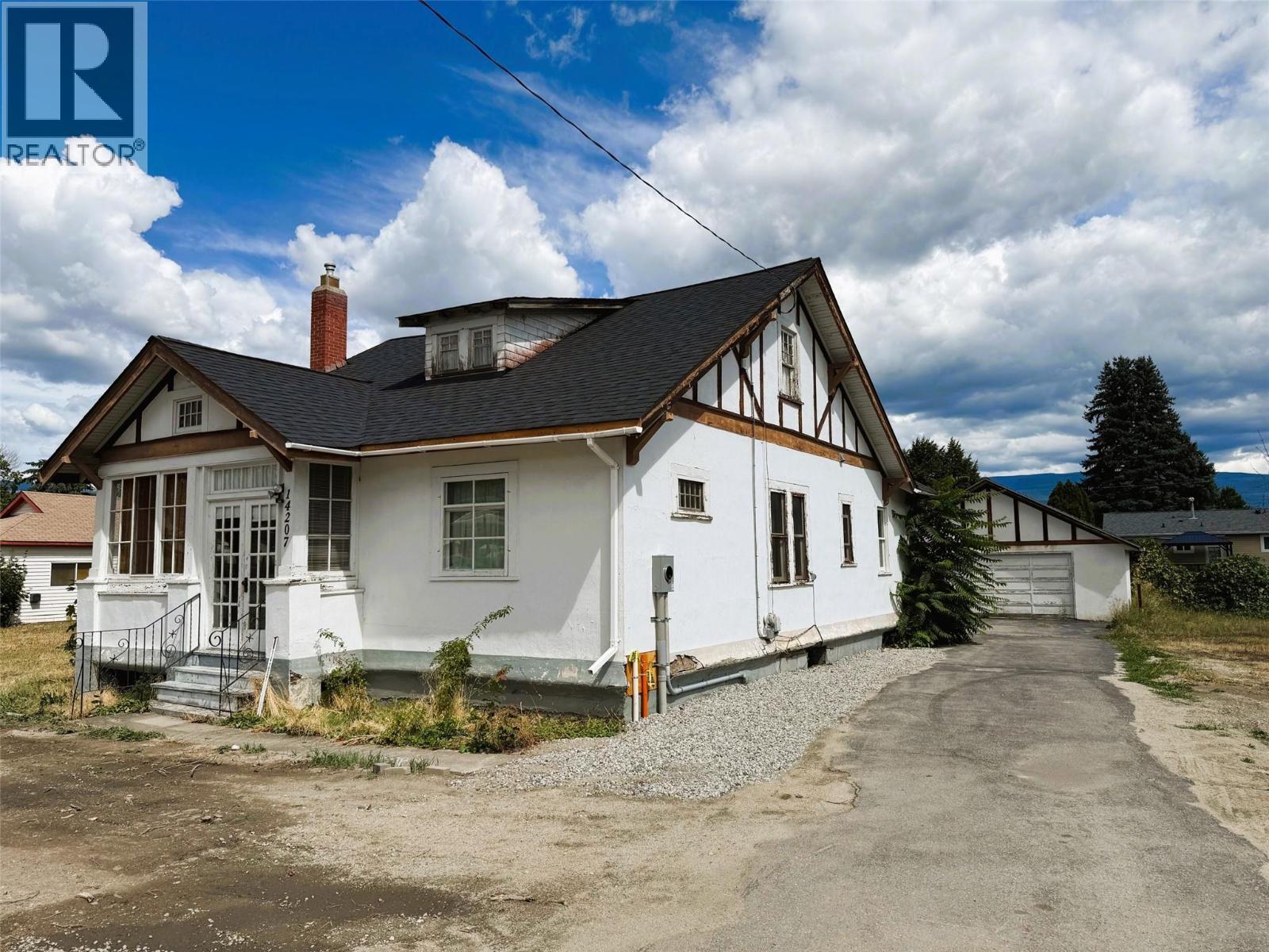 14207 Victoria Rd N, Summerland, BC V0H 1Z0