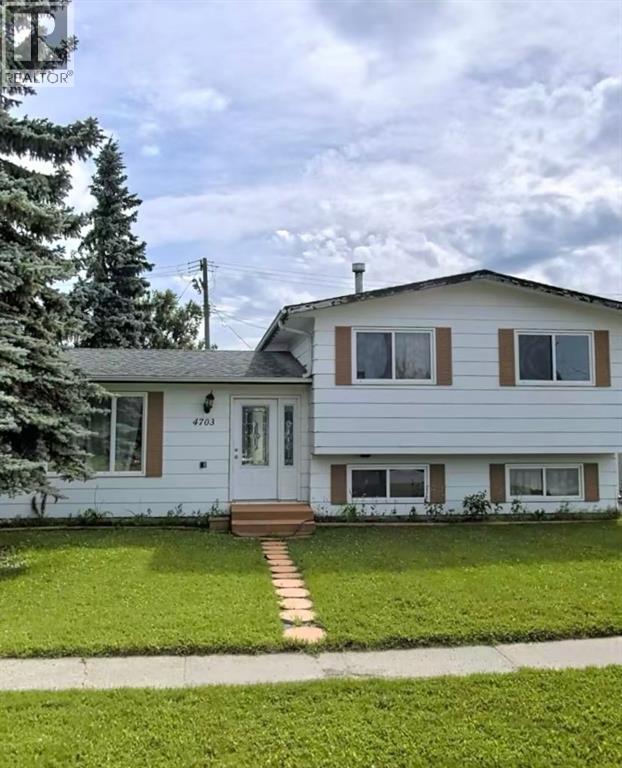 55 Avenue Unit 4703, Whitecourt, AB T7S 1A4