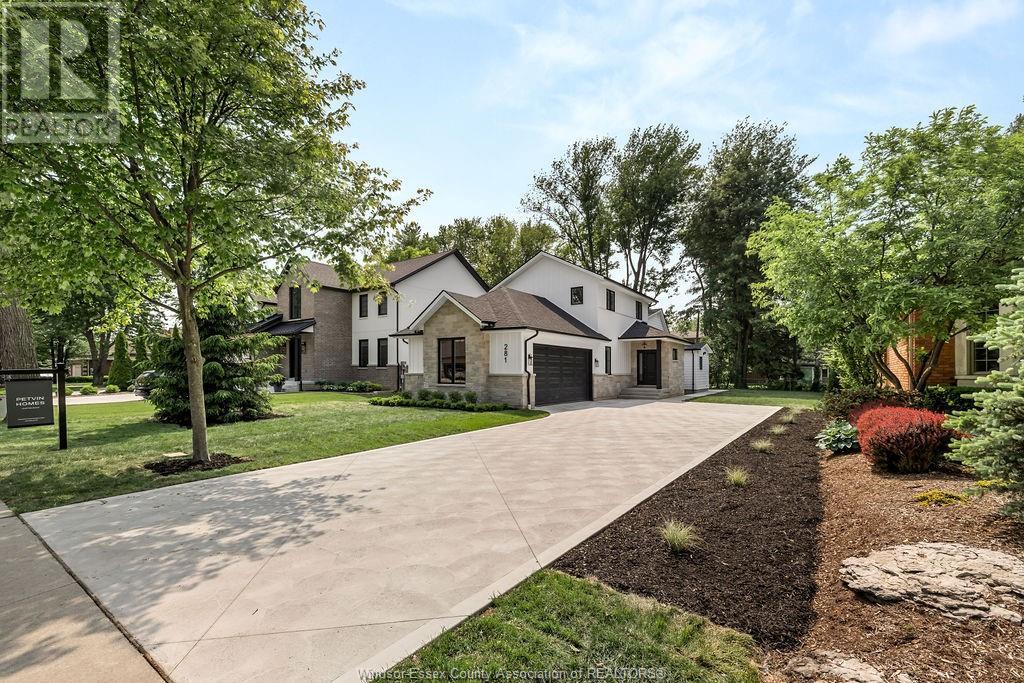 281 Brighton Rd, Tecumseh, ON N8N 2L2