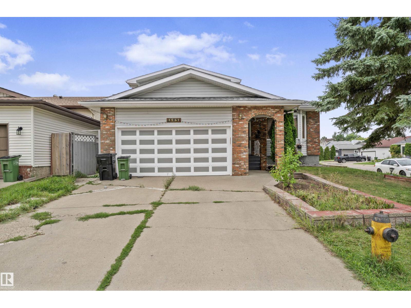 32 Av Nw Unit 4231, Edmonton, AB T6L 3W5