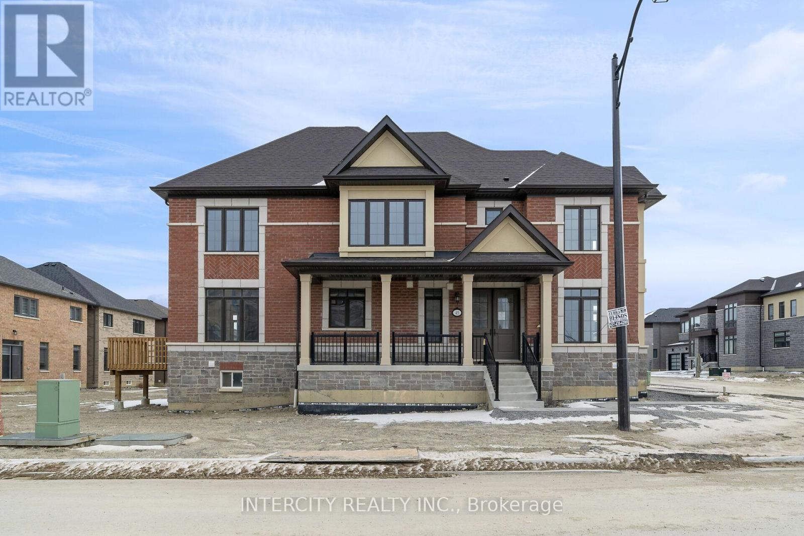 45 Keyworth Cres #176 Cres, Brampton Sandringham-wellington North, ON L6R 4E9