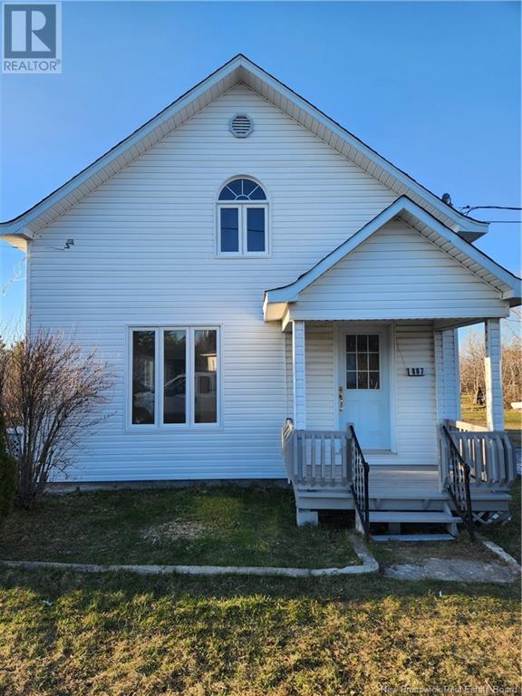 867 Louis G Daigle, Tracadie-Sheila, NB E1X 1C2