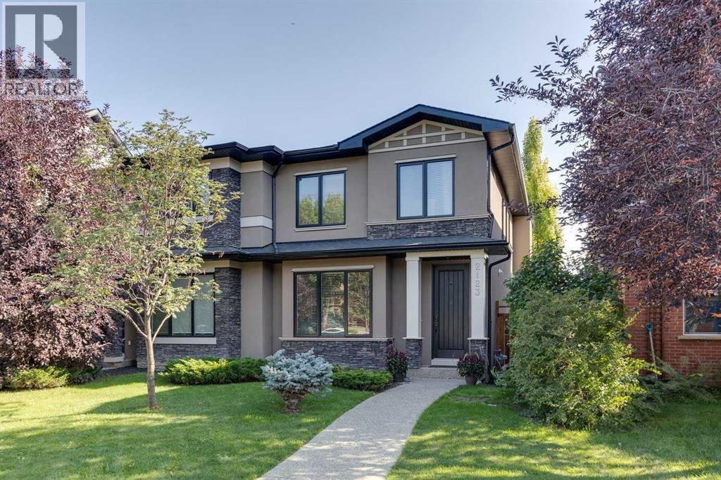 32 Avenue Sw Unit 2123, Calgary, AB T2T 1W9