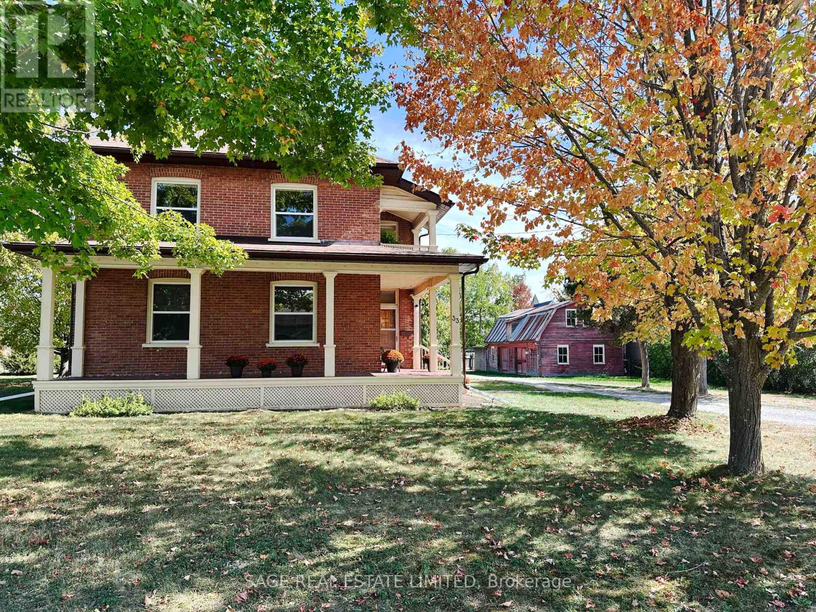 33 John St, Kawartha Lakes, ON K0M 1A0