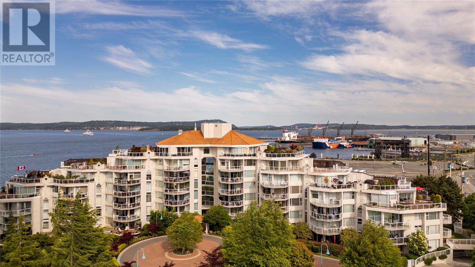 158 Promenade Dr Unit 305 Dr, Nanaimo, BC V9R 6M7