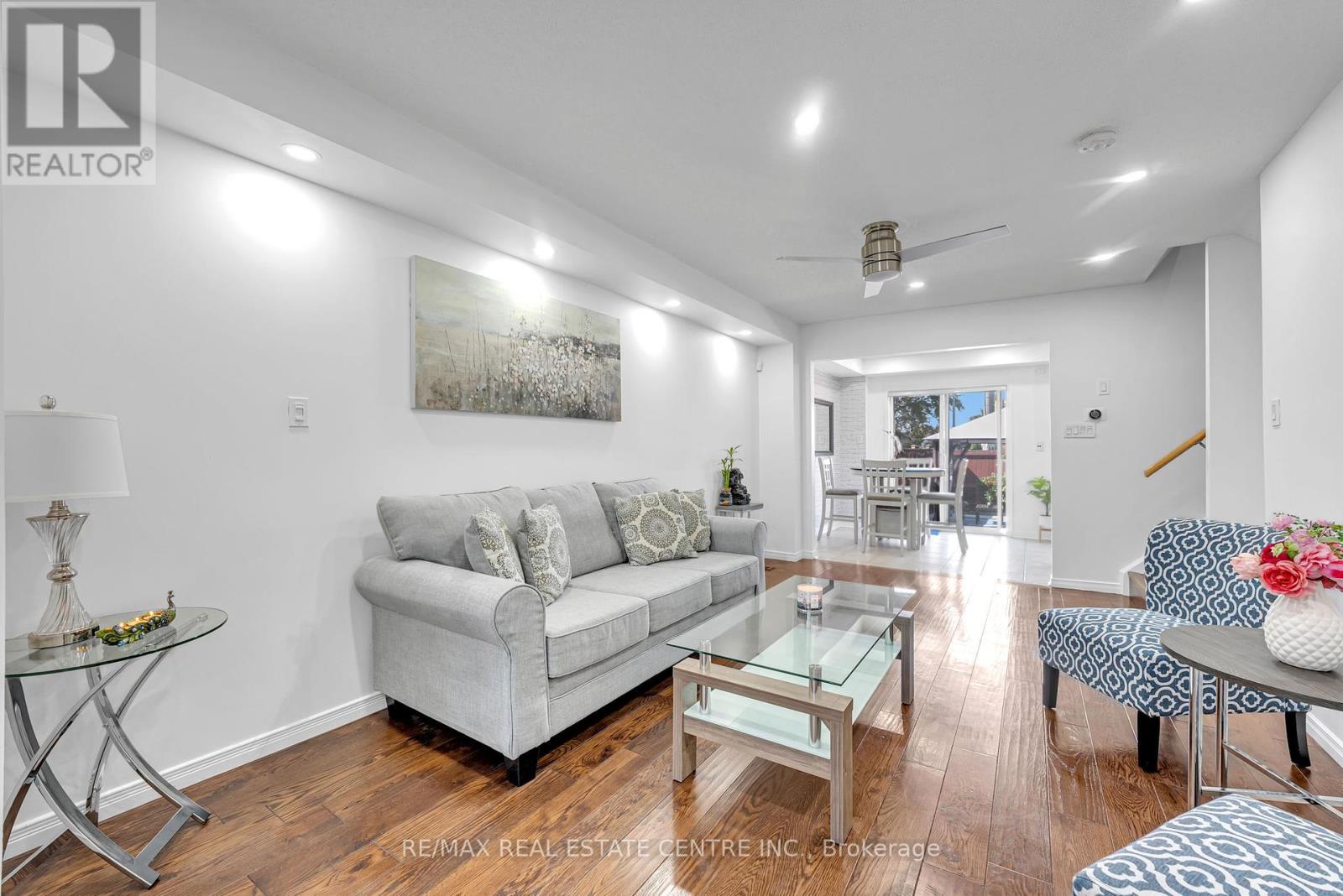 304 Andrews Trl, Milton, ON L9T 6S5