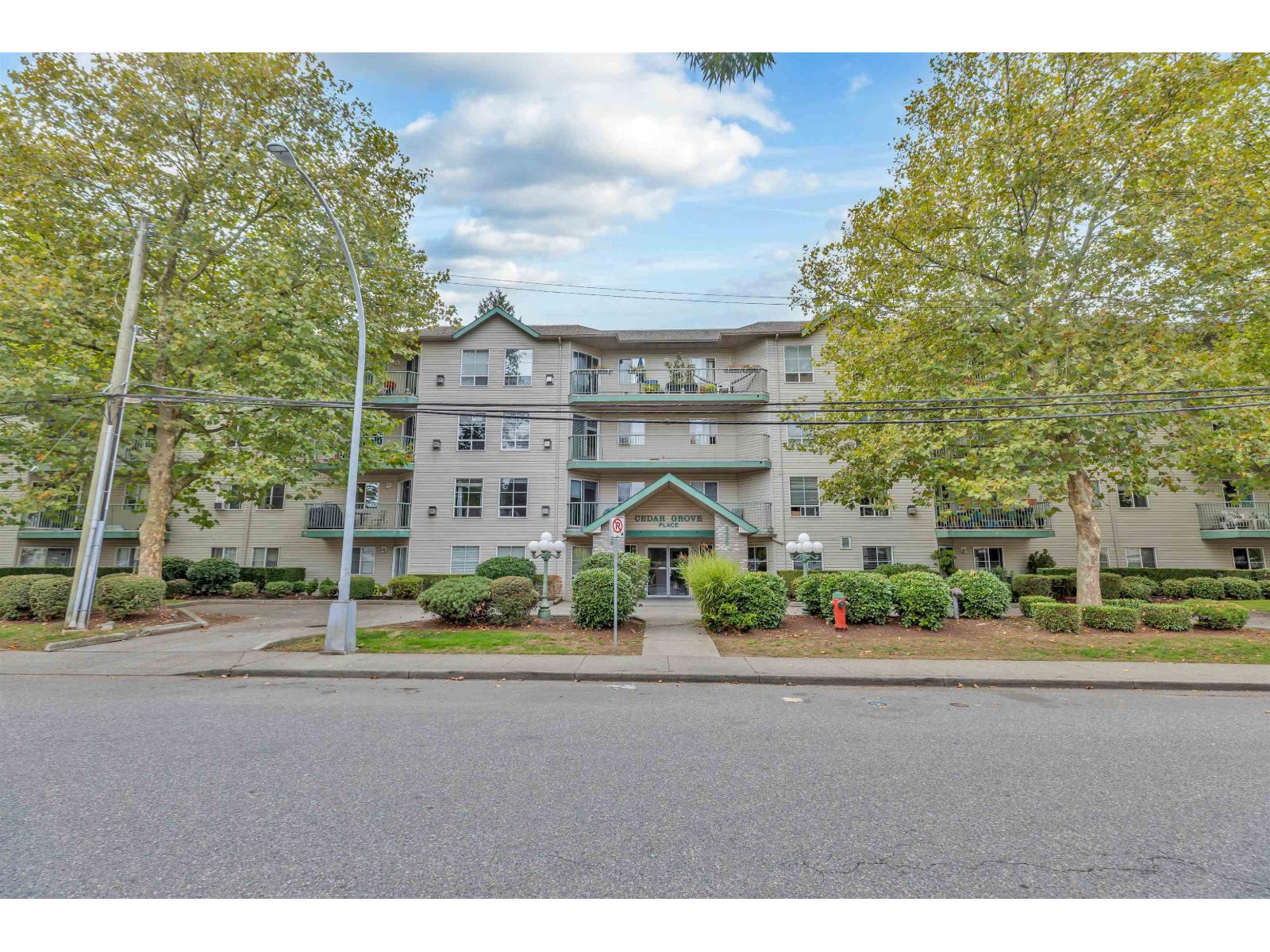 2435 Center Street Unit 204, Abbotsford, BC V2T 2N4