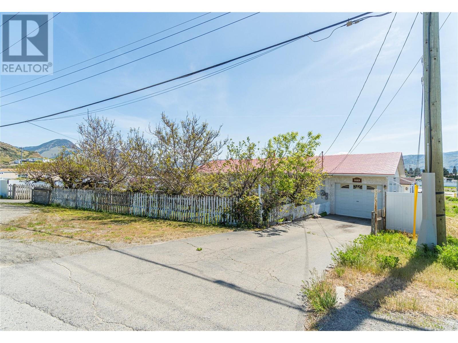 1449 Ord Rd, Kamloops, BC V2B 7V2