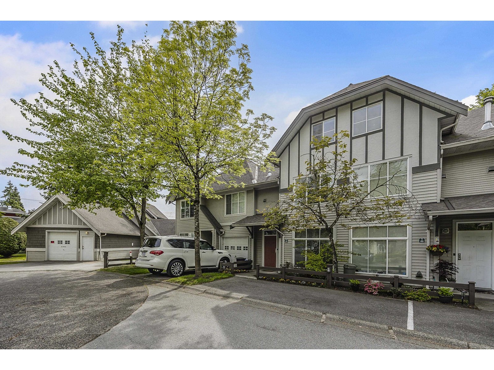 6465 184a Street Unit 45, Surrey, BC V3S 8X9