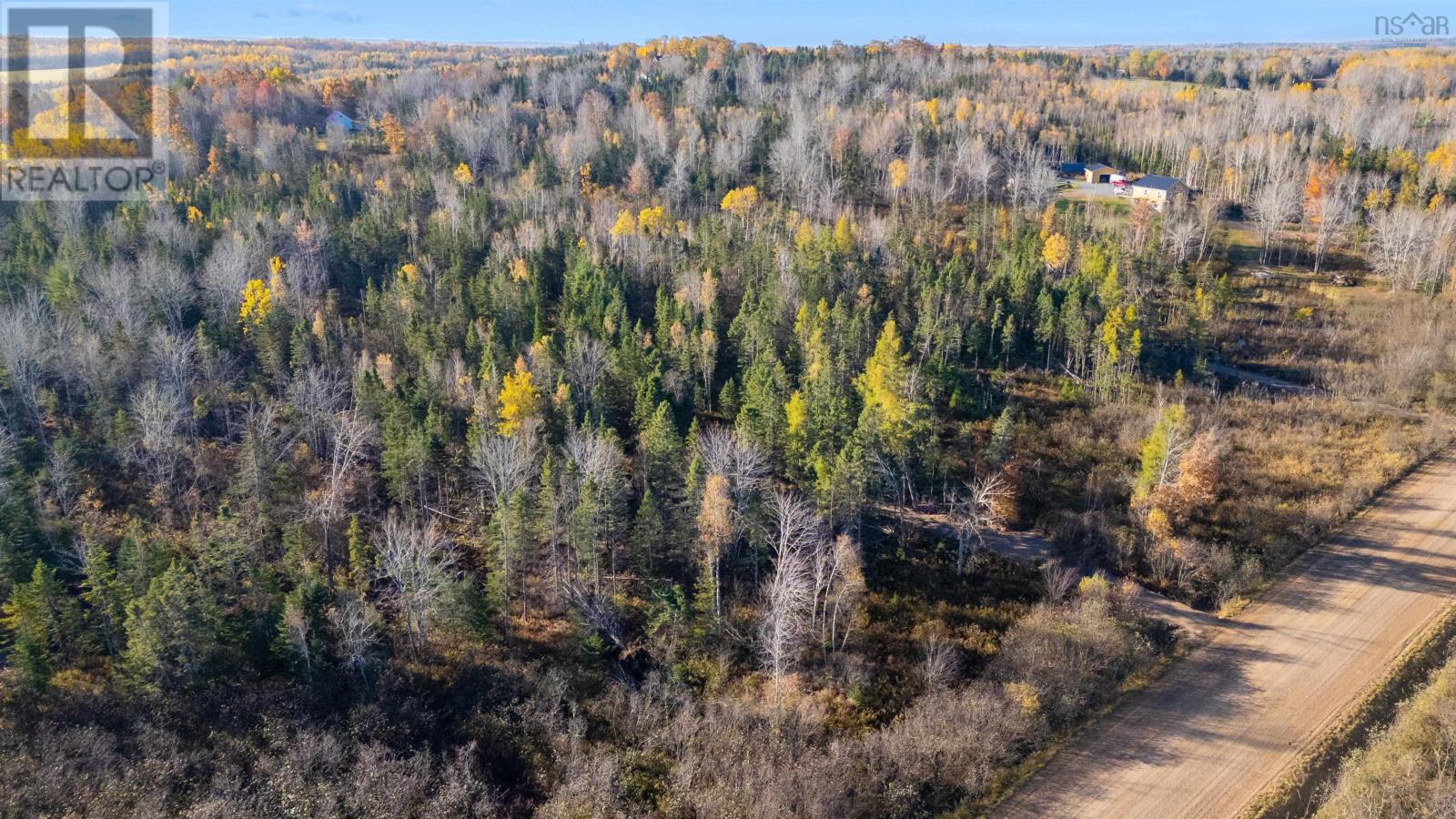 3 Cloverdale Rd H, East Stewiacke, NS B0N 2J0