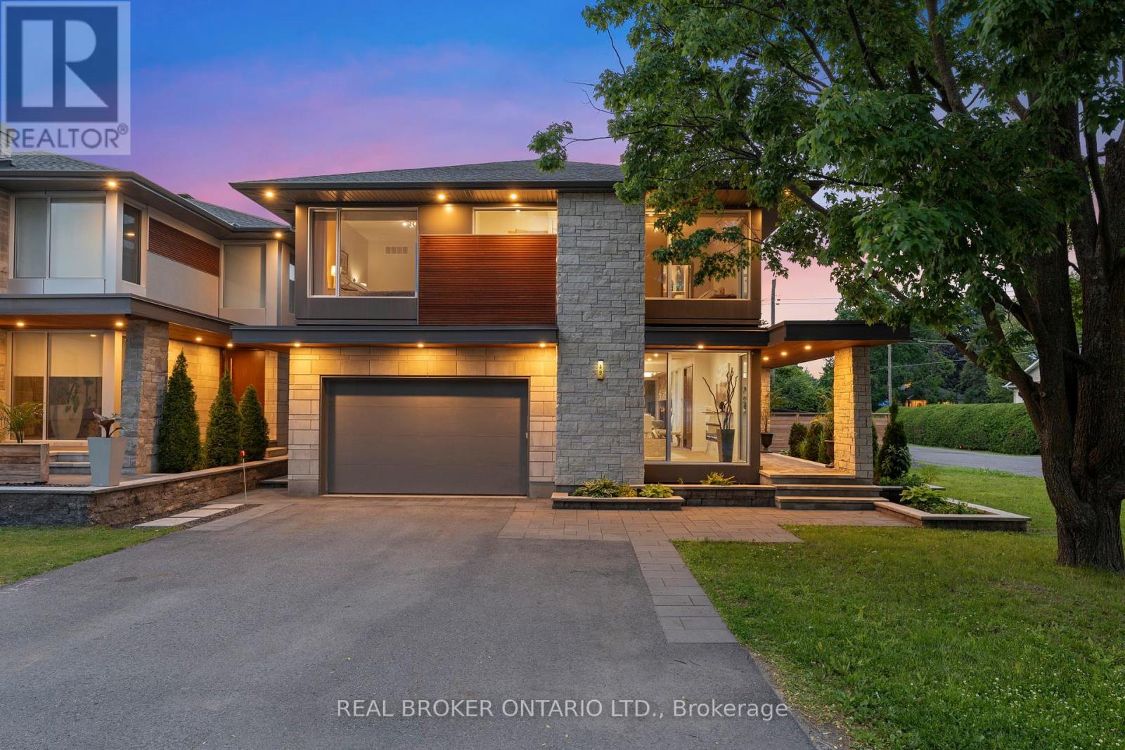 49 Lotta Ave, Ottawa, ON K2G 2B4