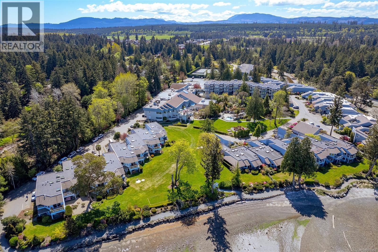 1600 Stroulger Rd Unit 726 Rd, Nanoose Bay, BC V9P 9B7