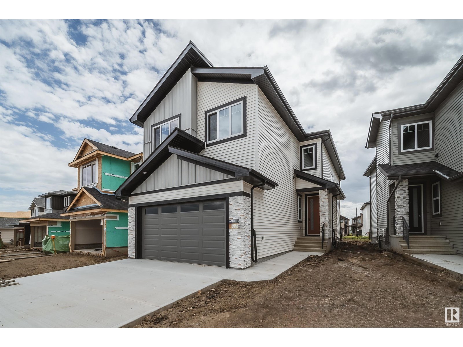 183 Av Nw Unit 8743, Edmonton, AB T5Z 0S8