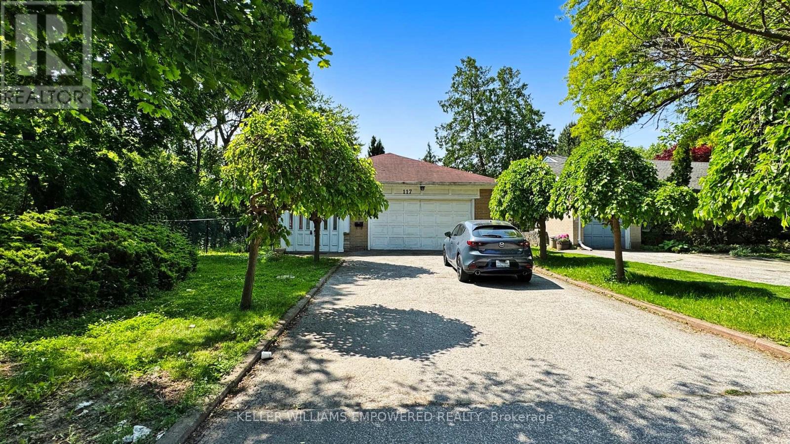 117 Arjay Cres, Toronto, ON M2L 1C6