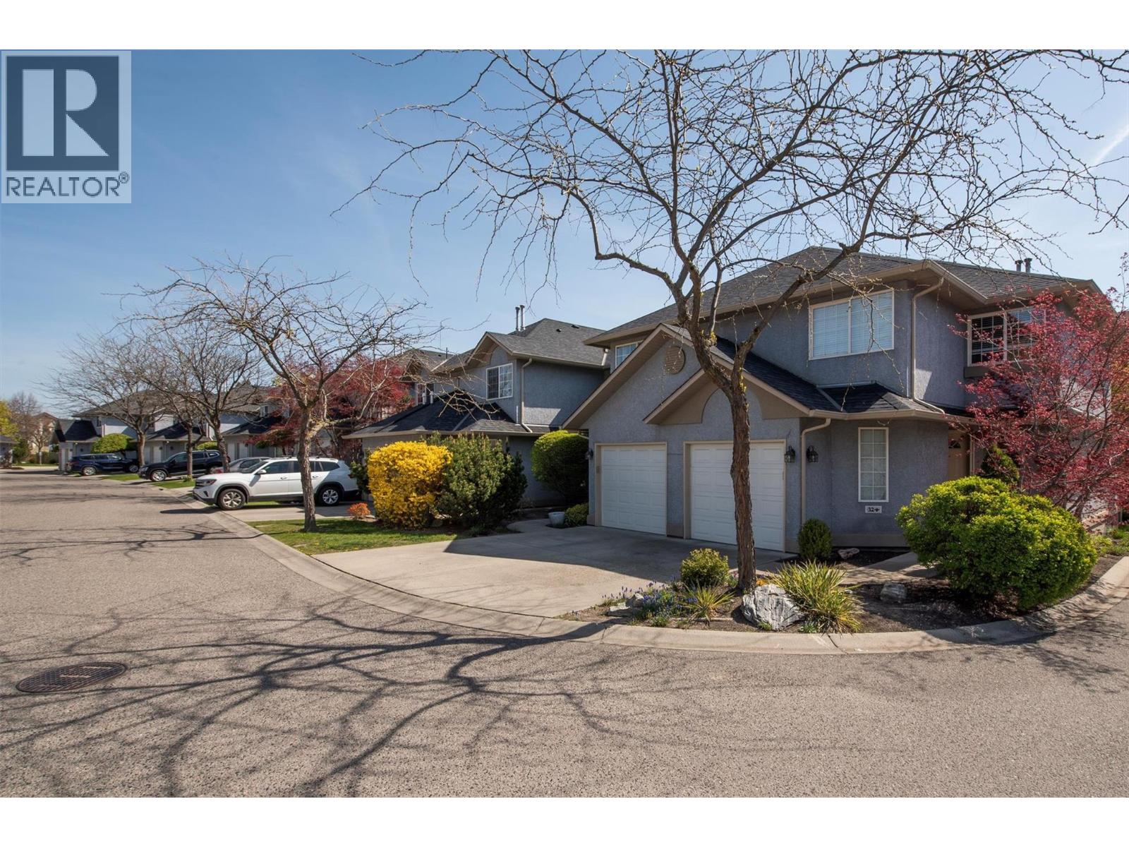 316 Whitman Road Unit 31, Kelowna, BC V1V 1Y9