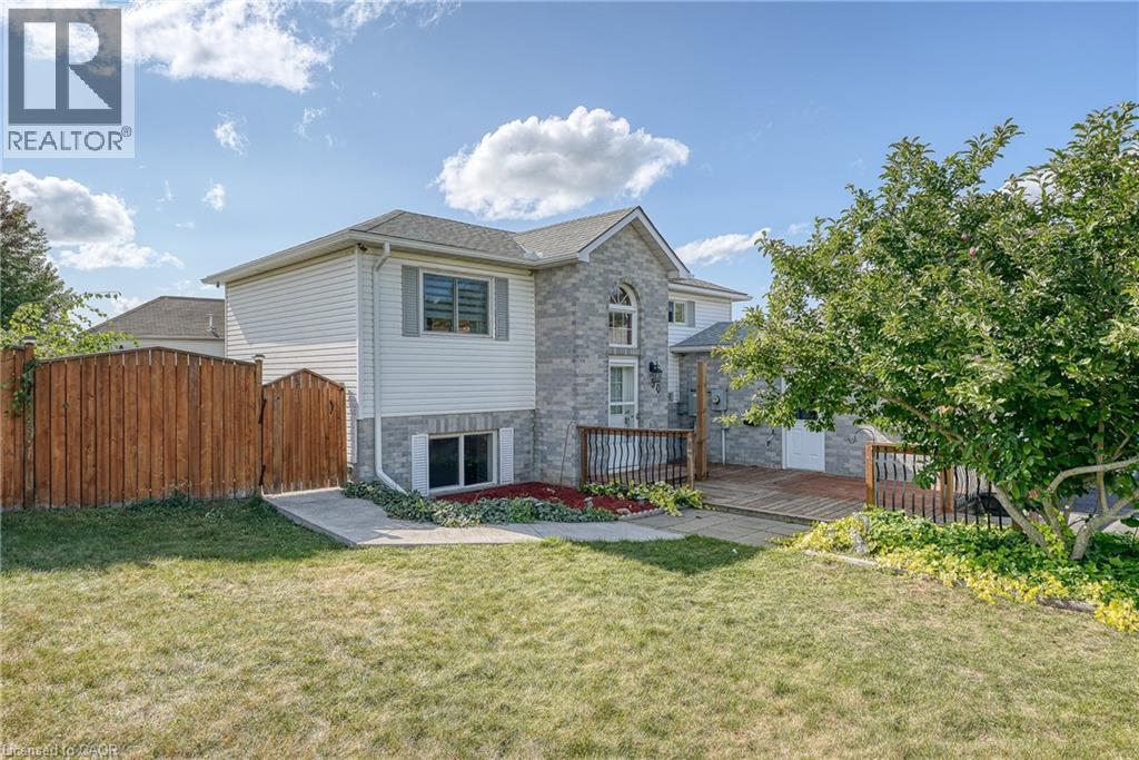 50 Pebble Beach Cres, Woodstock, ON N4S 8X2
