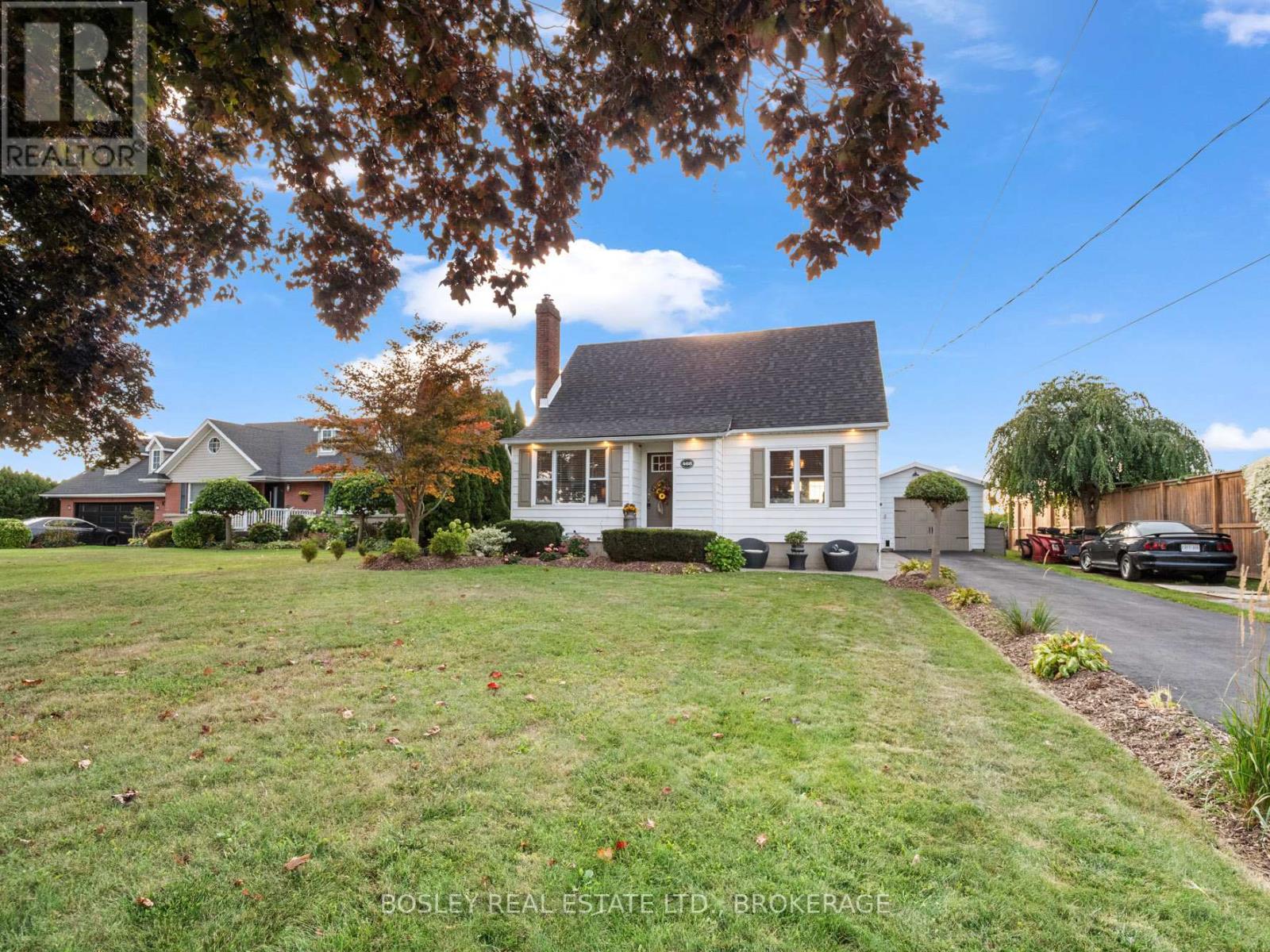 468 Read Rd, St. Catharines, ON L2R 7K6