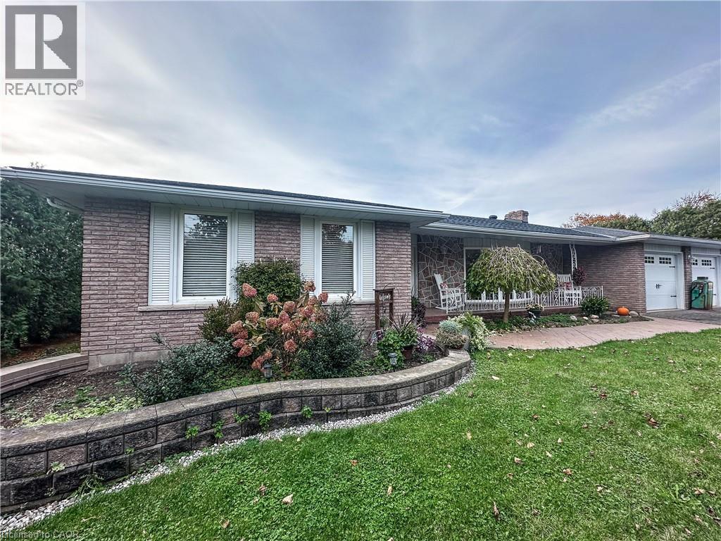 2320 Hendershot Rd, Hamilton, ON L0R 1C0