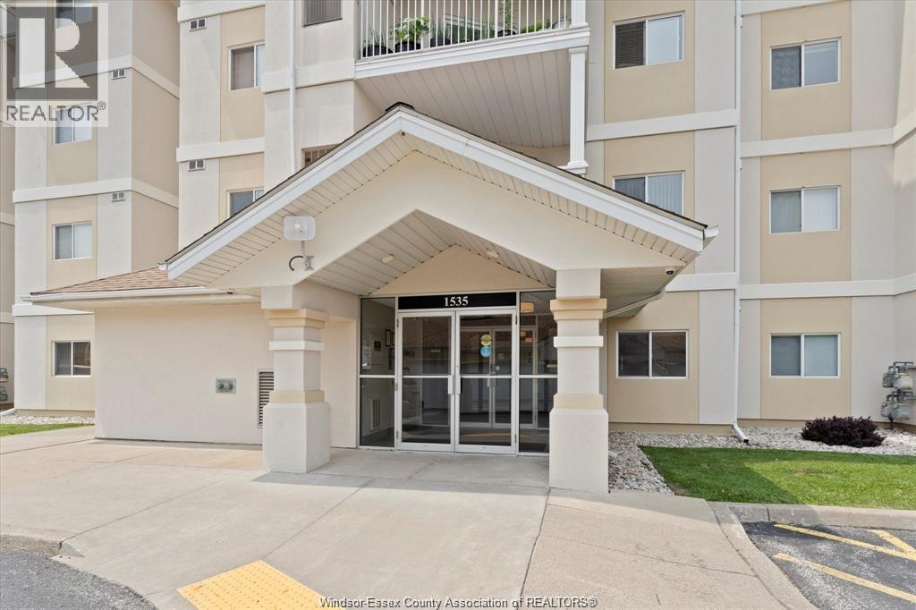 1535 Grand Marais Road West Unit 301, Windsor, ON N9E 4W2